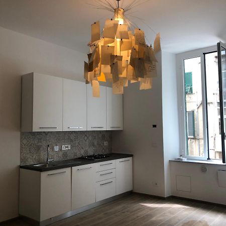 Vila New Corso Italia Savona Exteriér fotografie